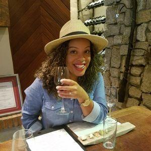 Meet your Posher, Erindira